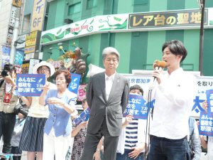 鳥越俊太郎さんへの応援演説にかけつけた奥田愛基さん。7月14日